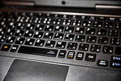 ノートパソコン,操作,キーボード,パソコン,タッチ,パット,ビジネス,仕事,PC,business,keyboard,digital,Internet,computer,インターネット,デジタル,フルサイズ撮影