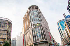 日本橋三越新前,日本橋,三越,デパート,ショッピング,shopping,department store,日本橋,高貴,高級,歴史,大人,伝統,大人の街,待ち合わせ,待合せ,商業施設