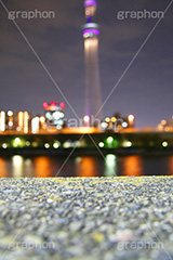 スカイツリー,東京スカイツリー,TOKYO SKYTREE,墨田区,押上,電波塔,634,634メートル,642m,塔,夜,ライトアップ,紫,雅,川沿い,隅田川,tower,japan,タワー