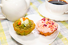 マフィン,カップケーキ,ドライフルーツ,チョコ,チョコレート,コーヒー,珈琲,coffee,cup,pot,カップ,甘味,甘い,お茶会,おやつ,お菓子,菓子,スイーツ,焼き菓子,フルサイズ撮影,ポット