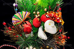 正月お飾り,お正月,正月,飾り,和,大晦日,縁起,清浄,new year,新年,年明け,年越し,年末,初詣,12/31,1/1,イベント,行事,めでたい,祝,松,扇子,椿,生け花,フルサイズ撮影