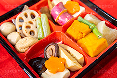 煮物,煮つけ,煮る,和,和食,日本食,japan,筑前煮,かぼちゃ,椎茸,しいたけ,シイタケ,大根,だいこん,ダイコン,がんもどき,サツマイモ,さつま芋,にんじん,人参,ニンジン,レンコン,里芋,ごぼう,ゴボウ,フルサイズ撮影