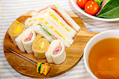 ミックスサンド,サンドイッチ,サンドウィッチ,モーニング,朝食,ハム,レタス,チーズ,玉子,たまご,卵,玉子サンド,ブレックファースト,パン,食パン,紅茶,ティーカップ,cup,tea,breakfast,mix,sandwich,morning,cheese,フルサイズ撮影
