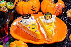 ハロウィンスイーツ,ハロウィンパーティー,パーティー,ハロウィン,はろうぃん,ハロウィーン,コーディネート,イベント,かぼちゃ,カボチャ,南瓜,パンプキン,スイーツ,秋,おやつ,デザート,コウモリ,蝙蝠,こうもり,ジャックオランタン,ジャックオーランタン,ケーキ,クリーム,お菓子,菓子,トリート,こども,子供,キッズ,行事,かわいい,可愛い,カワイイ,ポップ,POP,Halloween,sweet,dessert,pumpkin,kids,cake,cream,フルサイズ撮影