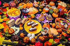 ハロウィンスイーツ,ハロウィンパーティー,パーティー,ハロウィン,はろうぃん,ハロウィーン,コーディネート,イベント,かぼちゃ,カボチャ,南瓜,パンプキン,スイーツ,秋,おやつ,デザート,モンスター,ゴースト,お化け,オバケ,おばけ,ジャックオランタン,ジャックオーランタン,キャンディ,チョコレート,チョコ,ケーキ,タルト,マフィン,エクレア,お菓子,菓子,トリート,こども,子供,キッズ,行事,かわいい,可愛い,カワイイ,ポップ,POP,Halloween,sweet,dessert,pumpkin,kids,cake,cream,candy,monster,ghost,フルサイズ撮影