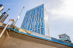 渋谷ストリーム,真下,見上げ,新名所,都市再生,渋谷,しぶや,シブヤ,オフィスビル,商業施設,高層ビル,ライブ,ホテル,建設,開発,工事,都市開発,東棟,展望,japan,shibuya,building,hotel,live,2018,フルサイズ撮影