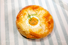 おかずパン,おかず,ゆで卵,ゆでたまご,マヨネーズ,ポテト,パン,ぱん,ブレックファースト,朝食,おやつ,bread,breakfast,フルサイズ撮影