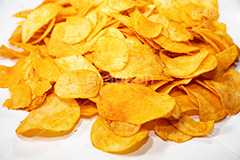 ポテトチップス,ポテトチップ,辛い,チリ,ぽてち,ポテチ,スナック,菓子,スイーツ,おやつ,つまむ,塩,しょっぱい,油,お菓子,ジャンクフード,フルサイズ撮影