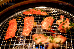 焼肉,焼き肉,やきにく,焼く,にく,肉,網,肉食,直火,煙,カルビ,タン,網,フルサイズ撮影