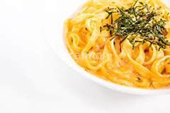 たらこクリームパスタ,たらこ,タラコ,クリームパスタ,クリーム,きざみのり,刻み海苔,パスタ,高カロリー,カロリー,洋食,麺料理,麺類,フルサイズ撮影,pasta
