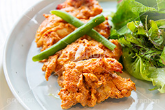 タンドリーチキン,チキン,甘辛,スパイス,スパイシー,サラダ,ジューシー,ランチ,ヨーグルト,鶏肉,salad,chicken,spicy,juicy,lunch