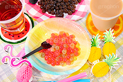 カラフルタピオカ,タピオカ,カラフル,トロピカル,夏,サマー,タピオカティー,ティー,紅茶,お茶,抹茶,ミルクティー,飲料,流行り,台湾,デンプン,粒々,甘い,タピ,ストロー,スイーツ,デザート,ドリンク,黒蜜,トッピング,スプーン,パイナップル,フラミンゴ,spoon,drink,dessert,tapioca,milktea,summer,フルサイズ撮影