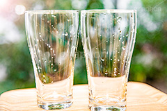 洗ったグラス,ガラス,グラス,コップ,水滴,飲料,飲む,カフェ,冷たい,冷え,ドリンク,飲み物