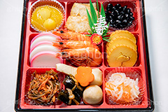 おせち,おせち料理,年賀状,年明け,正月,お正月,祝い,お祝い,和風,和食,日本食,伝統,イベント,パーティー,行事,賀正,焼き豚,焼豚,チャーシュー,黒豆,くり,栗きんとん,栗,寿,伊達巻,昆布,海老,エビ,えび,煮,煮物,昆布巻き,昆布,こんぶ,かまぼこ,カマボコ,膾,なます,新年会,あけおめ,party,event,japan,フルサイズ撮影