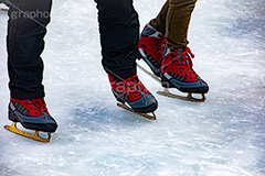 スケート,スケートリンク,滑る,氷,氷上,スケート靴,足元,冬,ウィンター,スポーツ,winter,skate,sports,フルサイズ撮影