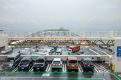 海ほたる,うみほたる,東京湾アクアライン,パーキングエリア,駐車場,車,交通,トラック,休憩,千葉県,木更津,サービスエリア,高速道路,人工島,展望,観光スポット,PA,japan,フルサイズ撮影