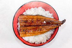 うな丼,うな重,土用の丑の日,ウナギ,鰻重,うなぎ,鰻,土用,丑の日,蒲焼,かば焼き,夏,和食,日本食,日本料理,お重,ごはん,ご飯,スタミナ,性,季節感,照り,ツヤ,たれ,タレ,サマー,summer,japan,rice,フルサイズ撮影