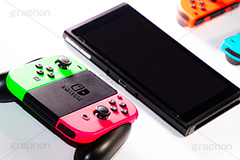 ゲーム機,ゲーム,コンシューマー,コントローラー,スイッチ,こども,子供,おもちゃ,オモチャ,玩具,TOY,対戦,バトル,勝負,game,controller,switch