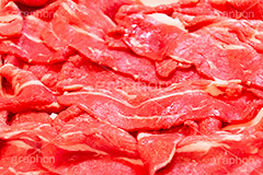 牛肉,肉,豚,焼肉,焼き肉,パック,スーパー,生肉,脂,脂身,ビーフ,切り落とし,細切れ,クッキング,キッチン,調理,食材,cooking,kitchen,beef
