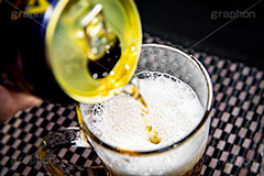 ビール,ビア,缶ビール,ジョッキ,晩酌,大麦,麦芽,発泡酒,泡,飲み,家呑み,呑み,一杯,注がれた,冷え,夏,飲む,飲み物,飲料,飲み会,ドリンク,お酒,酒,アルコール,冷,グルメ,乾杯,カンパイ,beer,summer,フルサイズ撮影