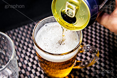 ビール,ビア,缶ビール,ジョッキ,晩酌,大麦,麦芽,発泡酒,泡,飲み,家呑み,呑み,一杯,注がれた,冷え,夏,飲む,飲み物,飲料,飲み会,ドリンク,お酒,酒,アルコール,冷,グルメ,乾杯,カンパイ,beer,summer,フルサイズ撮影