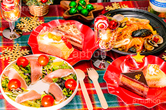 クリスマスディナー,クリスマスパーティー,クリスマス,パーティー,オーナメント,ディナー,パエリア,ケーキ,サラダ,リース,スイーツ,洋食,デザート,冬,dessert,salad,cake,winter,CHRISTMAS,party,dinner