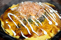 お好み焼,粉もん,かつお節,鰹節,青のり,青海苔,マヨネーズ,ソウルフード,ソース,つまみ,おつまみ,湯気,soulfood,japan,フルサイズ撮影