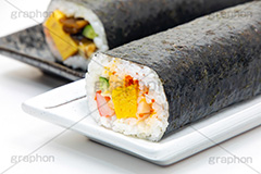 太巻き,恵方巻,のり巻き,のり巻き,巻き寿司,寿司,すし,のり,海苔,節分,玉子焼き,卵焼き,イベント,サラダ巻き,かにかま,カニカマ,雑節,大寒,邪気除け,厄除け,和,和風,風習,行事,文化,event,japan,フルサイズ撮影