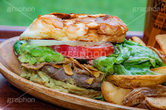ハンバーガーとポテト,ハンバーガー,バーガー,サンド,フライドポテト,ポテトフライ,パテ,ジューシー,ジャンク,ジャンキー,ジャンクフード,チェーン店,ファーストフード,ファストフード,洋食,ビーフ,牛肉,ベーコン,オニオン,トマト,レタス,アボカド,ガーリック,beef,hamburger,tomato,onion,potato,avocado,garlic