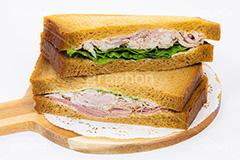 パストラミのサンドイッチ,パストラミ,レタス,ハム,ビーフ,サンドイッチ,サンドウィッチ,モーニング,朝食,ブレックファースト,パン,食パン,カフェ,萌え断,cafe,sandwich,morning,breakfast,bread,フルサイズ撮影
