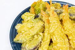 天ぷらの盛り合わせ,天ぷら,てんぷら,天麩羅,和食,日本食,揚げ物,盛り合わせ,盛合せ,えび天,海老天,えび,エビ,海老,キス,かぼちゃ,カボチャ,南瓜,さつま芋,サツマイモ,なす,茄子,ナス,そら豆,かき揚げ,japan,フルサイズ撮影
