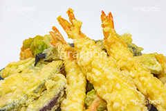 天ぷらの盛り合わせ,天ぷら,てんぷら,天麩羅,和食,日本食,揚げ物,盛り合わせ,盛合せ,えび天,海老天,えび,エビ,海老,キス,かぼちゃ,カボチャ,南瓜,さつま芋,サツマイモ,なす,茄子,ナス,そら豆,かき揚げ,japan,フルサイズ撮影