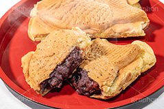 たいやき,たい焼き,鯛焼き,タイヤキ,あんこ,餡子,アンコ,粒あん,つぶあん,小豆,あずき,焼き,和菓子,和,和風,甘味,日本料理,菓子,お菓子,スイーツ,おやつ,スイート,甘い,デザート,粉もん,湯気,sweet,japan,フルサイズ撮影