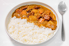 カレーライス,カレー,カリー,具,牛肉,ビーフ,辛い,スパイス,夕飯,夕食,ご飯,ライス,和食,日本料理,日本食,スプーン,japan,spoon,curry,フルサイズ撮影