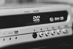 DVDプレイヤー,DVD,映像,映画,鑑賞,プレイヤー,家電,モノクロ,白黒,しろくろ,モノクローム,単色画,単彩画,単色,フルサイズ撮影