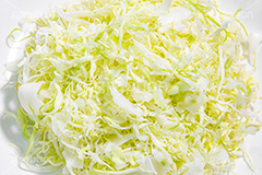 キャベツの千切り,千切り,せんキャベツ,せんきゃべつ,きゃべつ,キャベツ,サラダ,野菜,付合せ,付け合せ,付け合わせ,テクスチャ,テクスチャー,texture,salad,フルサイズ撮影