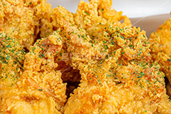 クリスピーチキン,フライドチキン,チキン,ヤンニョムチキン,ヤンニョム,唐揚げ,から揚げ,鶏肉,揚げ,カリカリ,ジューシー,ジャンクフード,ジャンキー,韓国グルメ,chicken
