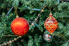 クリスマスオーナメント,クリスマスツリー,ツリー,オーナメント,ボール,イルミネーション,イルミ,電飾,電球,冬,キラキラ,綺麗,きれい,キレイ,煌,輝,デート,クリスマス,飾り,デコレーション,イベント,CHRISTMAS,Xmas,ornament,illumination,フルサイズ撮影