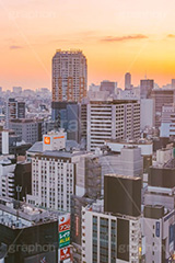 渋谷の夜明け,夜明け,朝日,朝焼け,朝,早朝,静か,渋谷,しぶや,看板,広告,観光,渋谷駅,駅前,japan,shibuya,sunrise