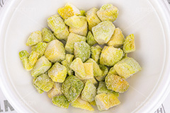 冷凍アボカド,アボカド,冷凍,解凍,便利,冷凍食品,サラダ,ワニナシ,果実,森のバター,バターフルーツ,栄養,avocado,フルサイズ撮影