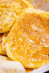 リコッタチーズのパンケーキ,ホットケーキ,パンケーキ,スイーツ,バター,菓子,甘,焼き,料理,シロップ,フライパン,リコッタチーズ,デザート,おやつ,グルメ,お菓子,カフェ,cafe,butter,sweet,cheese,フルサイズ撮影