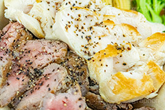 筋トレメニュー,ステーキ,むね肉,胸肉,鶏ムネ,牛肉,鶏肉,肉,ステーキ,コショウ,ペッパー,シンタマ,ビーフ,チキン,ペッパー,ヘルシー,タンパク質,たんぱく質,筋トレ,トレーニング,筋肉,運動,beef,chicken