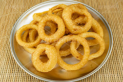 オニオンリング,フライドオニオン,オニオンフライ,フライ,オニオン,たまねぎ,タマネギ,玉ねぎ,揚げ,ファーストフード,ファストフード,リング,洋食,さくさく,サクサク,油,おやつ,つまみ,おつまみ,ring,onion
