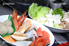 鍋セット,鍋,なべ,海鮮鍋,冬,季節感,盛り合わせ,日本食,日本料理,和食,グルメ,つみれ,ホタテ,えび,エビ,海老,鮭,シャケ,たら,タラ,鱈,鍋パ,seafood,シーフード,魚介,japan,party,鍋パ,パーティー