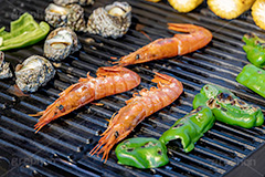 バーベキュー,魚介,甲殻類,えび,エビ,海老,サザエ,貝,シーフード,海鮮,野菜,ピーマン,トウモロコシ,とうもろこし,サザエ,さざえ,貝,グリル,鉄板,japan,barbecue,seafood,BBQ,フルサイズ撮影