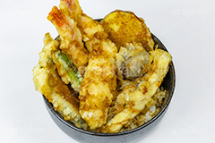 天丼,天どん,天ぷら,てんぷら,丼,どんぶり,天ぷらの盛り合わせ,天麩羅,和食,日本食,揚げ物,盛り合わせ,盛合せ,えび天,海老天,えび,エビ,海老,さつま芋,サツマイモ,ししとう,シシトウ,かぼちゃ,カボチャ,南瓜,なす,茄子,ナス,椎茸,シイタケ,しいたけ,かき揚げ,japan,フルサイズ撮影