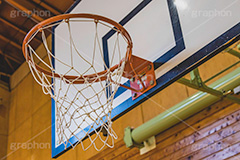 バスケットゴール,バスケットボール,バスケット,ゴール,ネット,スポーツ,競技,運動,体育,体育館,部活,学校,sports,basketball,フルサイズ撮影