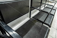ホームのベンチ,ベンチ,いす,椅子,イス,ホーム,電車,駅,電車/鉄道,交通