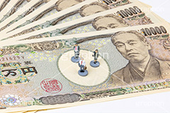 収入,給与,給料,年収,収支,稼ぎ,稼ぐ,労働,仕事,働く,通勤,出世,定年,転職,退職,ビジネス,サラリーマン,お札,札,勘定,計算,お金,かね,円,日本円,マネー,金銭,日本のお金,税金,納税,財産,返済,貯金,借金,両替,ローン,キャッシュ,現金,1万円,一万円,経理,事務,経済,札束,OL,money,yen,business