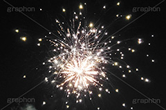 打ち上げ花火,花火,はなび,花火大会,祭り,夏祭り,夏,火花,風物詩,打ち上げ,打上,打上花火,華火,煙火,火,綺麗,きれい,キレイ,火薬,季語,まつり,fireworks
